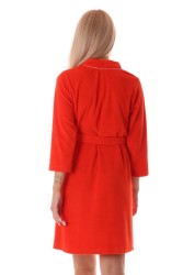 Lehký letní župan Bari s elegantní légou a bílým lemováním.